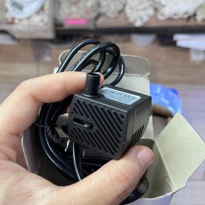Máy bơm tạo thác nước mini  2.5W