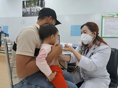 Tư vấn chuyên môn là bước quan trọng trước khi bắt đầu lộ trình bổ sung vitamin