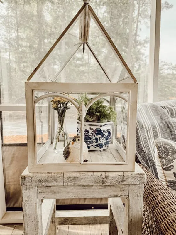 Lựa chọn khung gỗ và bình thủy tinh phù hợp cho dự án DIY